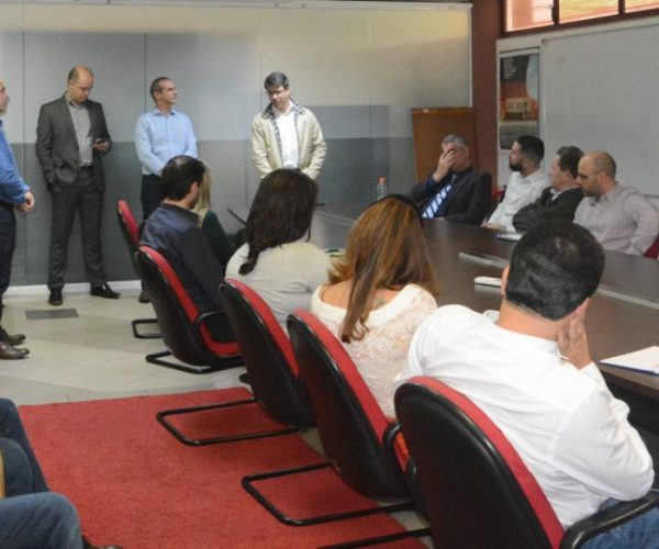 DIRETORIA DA SCPAR ANUNCIA A CHEGADA DO PORTO DE LAGUNA