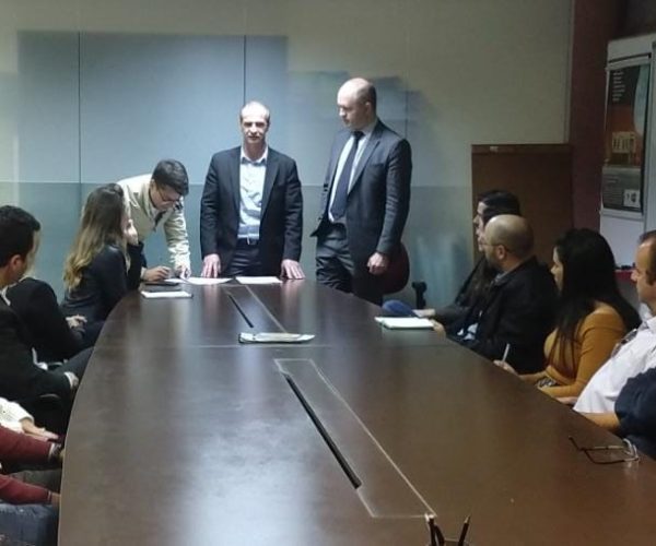 SCPAR CELEBRA PRIMEIRO CONTRATO DE CONSULTORIA