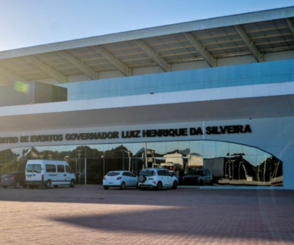Aberto chamamento público para manifestação de interesse no Centro de Eventos de Canasvieiras