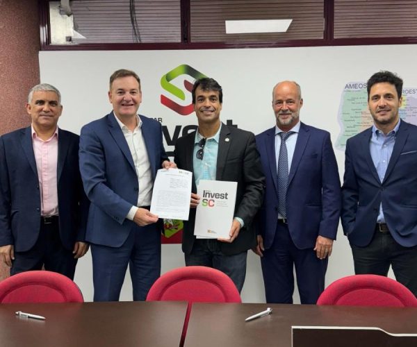 🇮🇹 InvestSC e Câmara Italiana de Comércio e Indústria de Santa Catarina firmam parceria estratégica para fortalecer relações econômicas com a Itália